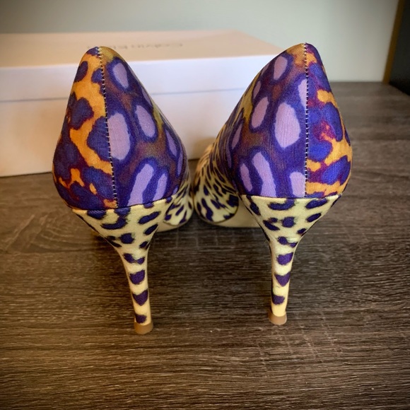 Nine West colorful 3.5” heel, size 9.5, excellent condition. - Picture 4 of 6